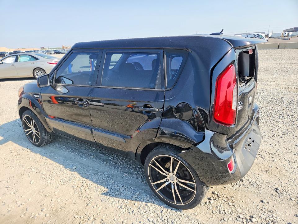2013 Kia Soul VIN KNDJT2A5XD7598936 COPART salvage auction — REAR END, Co - Public - Salvage Title, sold $400 on 2026-07-14 (photo 2)