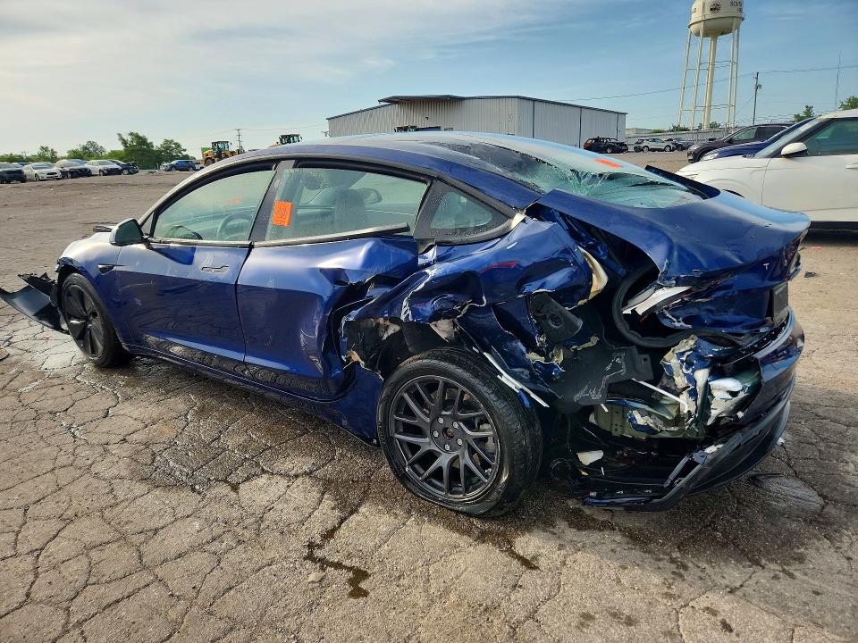 2025 Tesla Model 3 VIN 5YJ3E1EAXSF038068 COPART salvage auction — REAR END, IL - CERTIFICATE OF TITLE, sold $10,700 on 2026-08-31 (photo 2)
