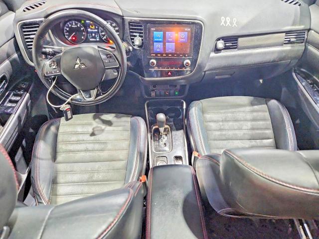 2020 Mitsubishi Outlander VIN JA4AZ3A32LZ040708 COPART salvage auction — MINOR DENT/SCRATCHES, Nh - Certificate Of Title, sold $400 on 2026-07-23 (photo 8)