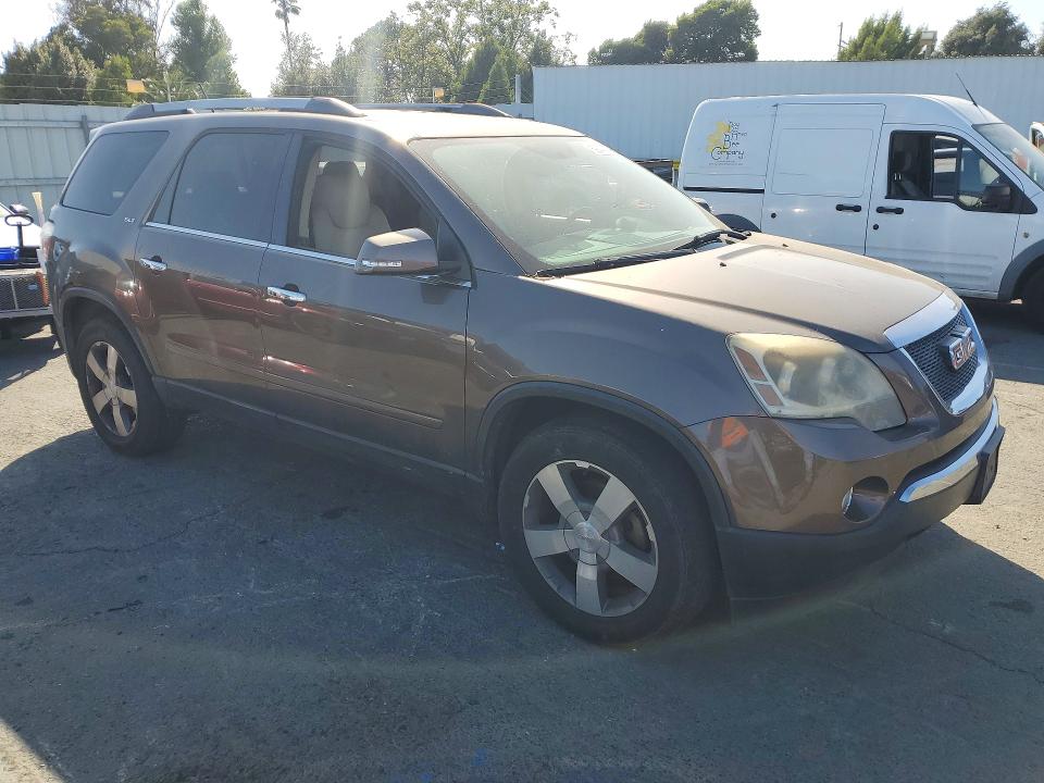 2011 Gmc Acadia VIN 1GKKRRED0BJ365990 COPART salvage auction — MECHANICAL, Ca - Dis/Dlr/Exp Only Clean Title, sold $400 on 2026-07-10 (photo 4)