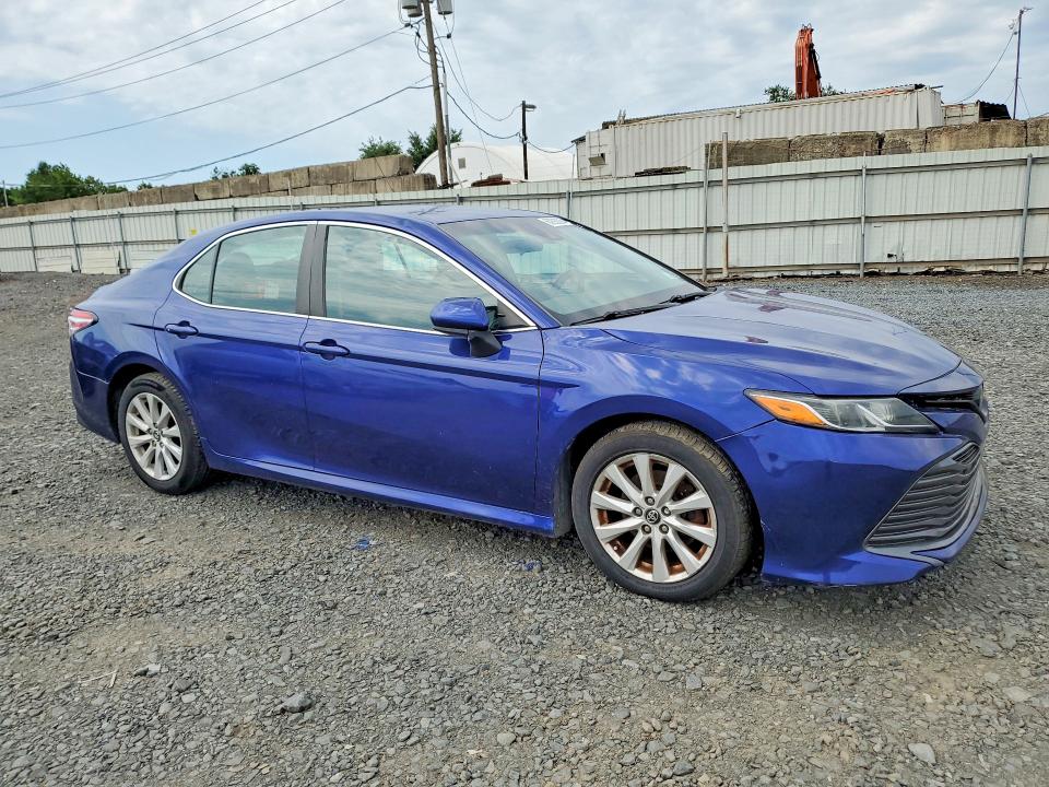 2018 Toyota Camry VIN 4T1B11HKXJU643494 COPART salvage auction — MINOR DENT/SCRATCHES, Ny - Certificate Of Title (P), sold $2,100 on 2026-07-28 (photo 4)