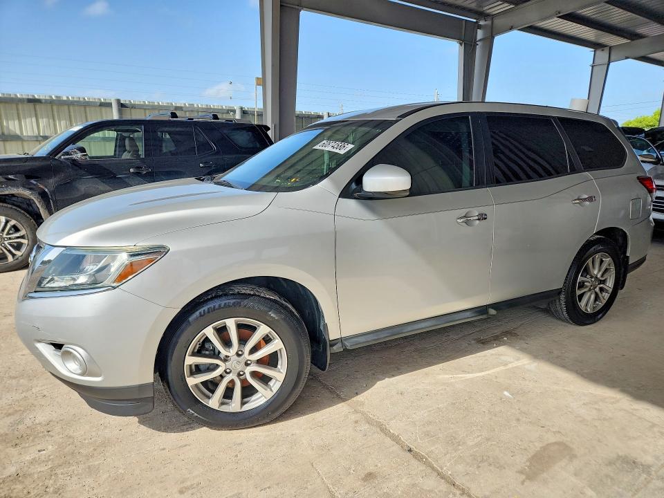 2015 Nissan Pathfinder VIN 5N1AR2MN1FC615400 COPART salvage auction — MINOR DENT/SCRATCHES, Fl - Certificate Of Title, sold $650 on 2026-07-29 (photo 1)