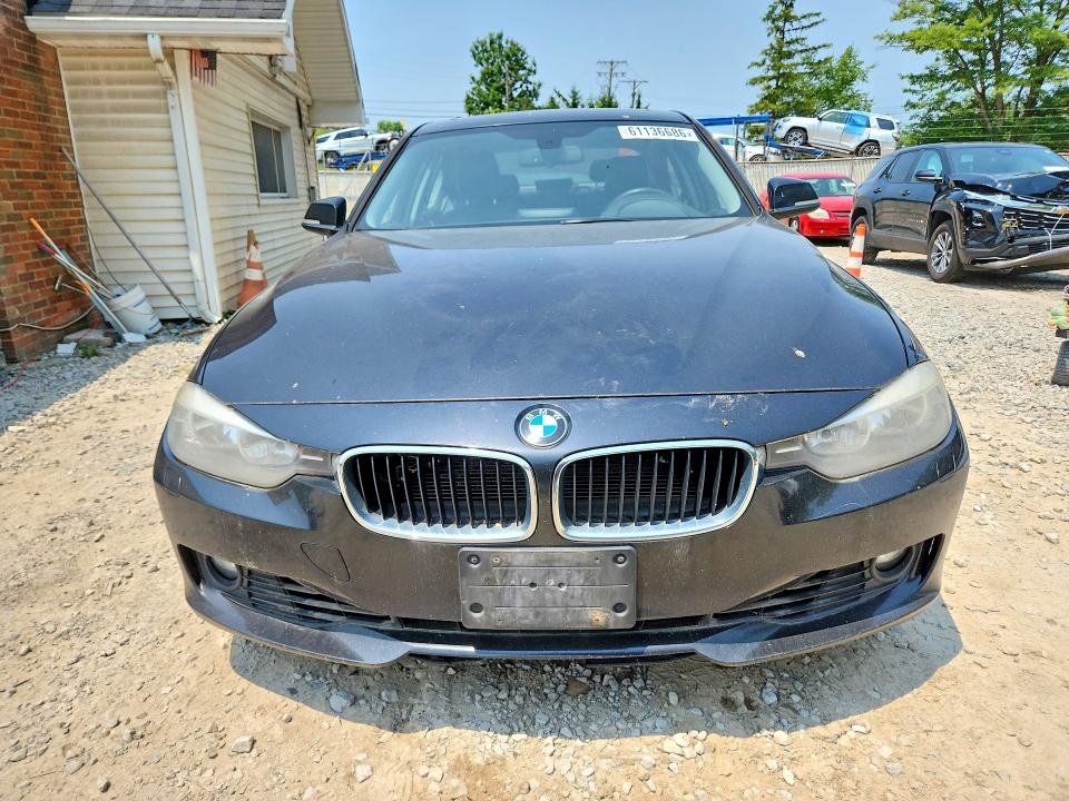 2013 BMW 3er VIN WBA3B3C53DF541026 COPART salvage auction — MECHANICAL, Oh - Certificate Of Title, sold $375 on 2026-07-29 (photo 5)