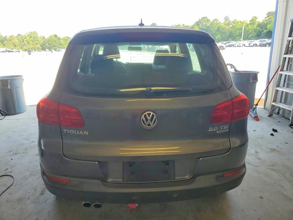 2014 Volkswagen Tiguan VIN WVGBV3AX1EW605250 COPART salvage auction — VANDALISM, NC - DEALER ONLY CLEAN TITLE, sold $375 on 2026-07-29 (photo 6)