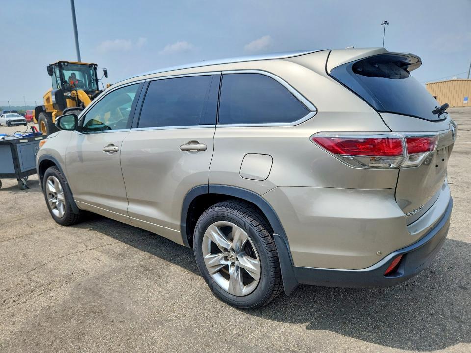 2015 Toyota Highlander VIN 5TDDKRFH5FS099451 COPART salvage auction — MINOR DENT/SCRATCHES, Oh - Cert Of Title-Salvage, sold $3,350 on 2026-07-29 (photo 2)