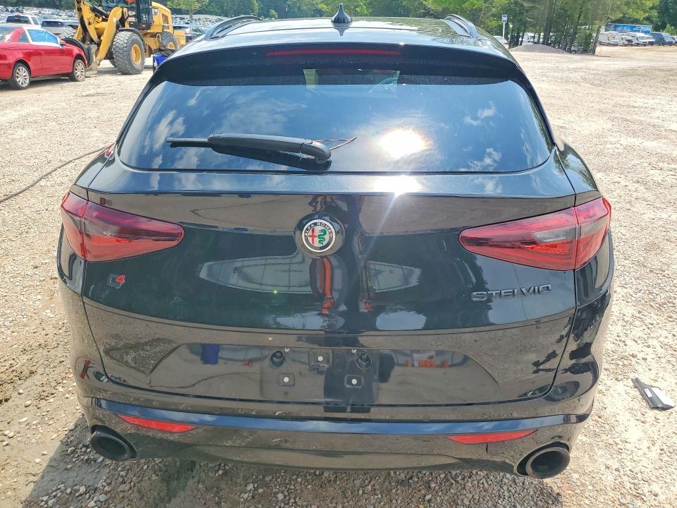 2020 Alfa romeo Stelvio VIN ZASPAKBN3L7C94142 COPART salvage auction — FRONT END, Nc - Salvage Certificate Of Title, sold $1,850 on 2026-08-21 (photo 6)