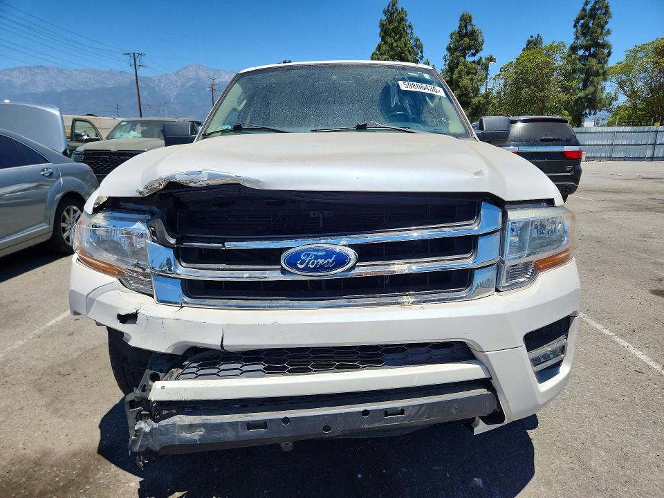 2017 Ford VIN 1FMJU1HT1HEA85423 COPART salvage auction — FRONT END, Ca - Dis/Dlr/Exp Only Clean Title, sold $2,300 on 2026-07-23 (photo 5)