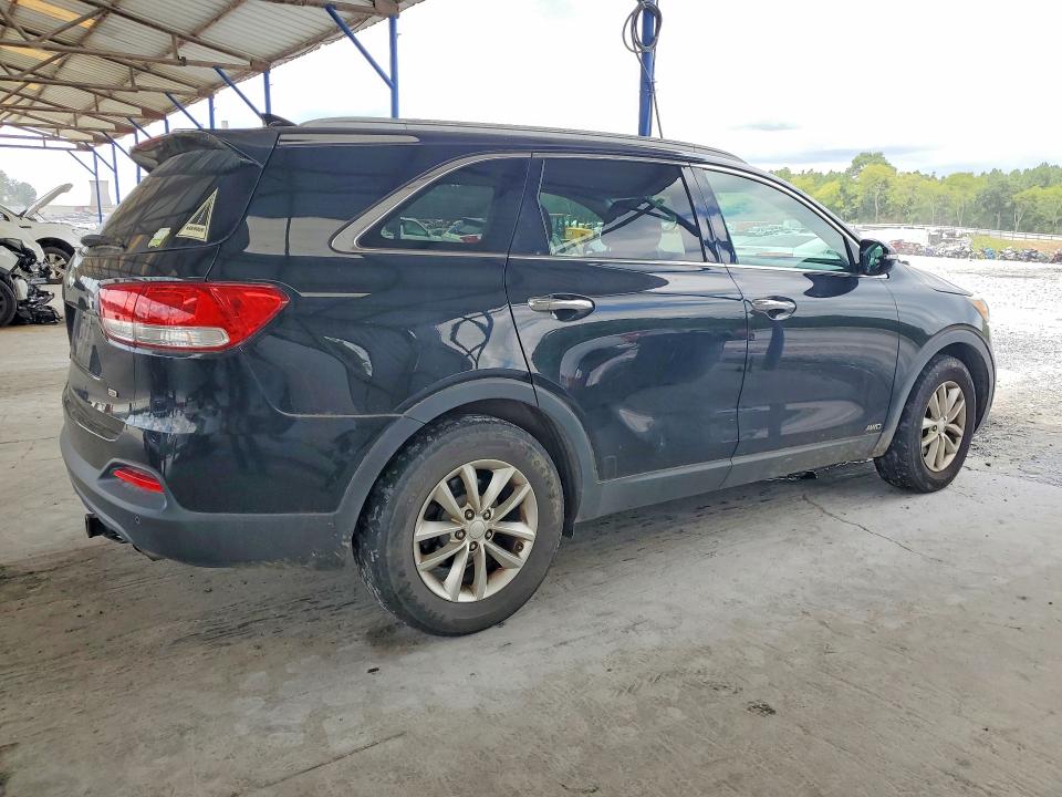 2016 Kia Sorento VIN 5XYPGDA36GG013799 COPART salvage auction — MINOR DENT/SCRATCHES, GA - CERTIFICATE OF TITLE, sold $750 on 2026-07-30 (photo 3)