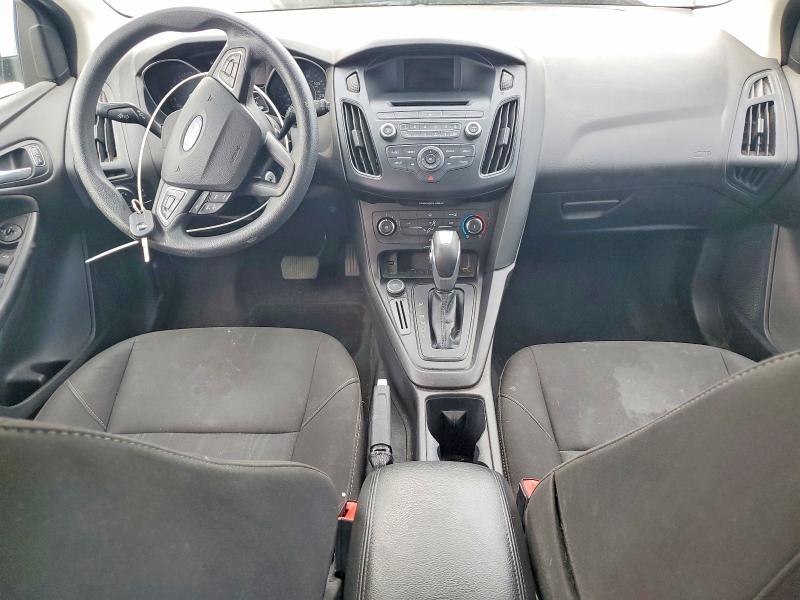 2015 Ford Focus VIN 1FADP3K28FL220531 COPART salvage auction — FRONT END, Id - Salvage Certificate Of Title, sold $399 on 2026-08-15 (photo 8)