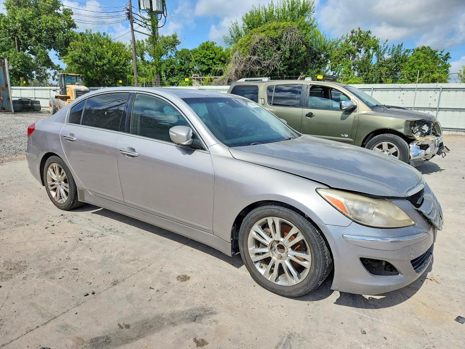 2013 Hyundai VIN KMHGC4DD4DU251205 COPART salvage auction — FRONT END, Salvage Title, sold $200 on 2026-07-07 (photo 4)