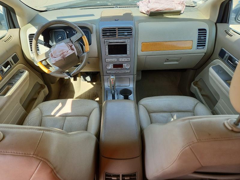 2007 Lincoln Mkx VIN 2LMDU88C57BJ03331 COPART salvage auction — FRONT END, AB - BOS - SALVAGE, sold $375 on 2026-07-23 (photo 8)