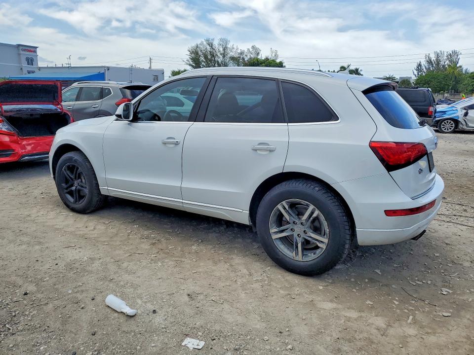 2016 Audi Q5 VIN WA1C2AFP3GA084959 COPART salvage auction — MECHANICAL, FL - CERT OF TITLE-REBUILT, sold $2,650 on 2026-07-31 (photo 2)