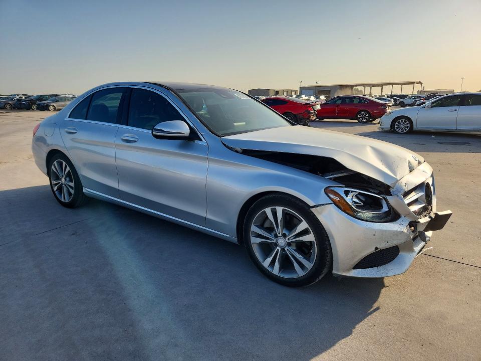 2016 Mercedes-benz C-klasse VIN WDDWF4JB3GR152415 COPART salvage auction — FRONT END, Tx - Salvage Vehicle Title, sold $3,750 on 2026-08-13 (photo 4)