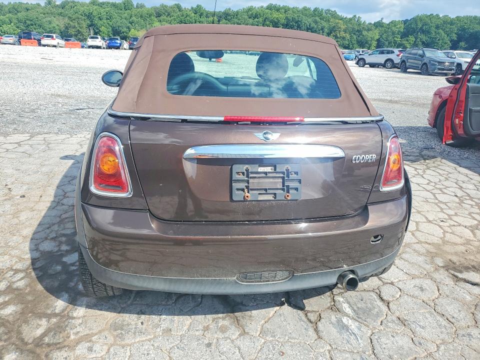 2010 Mini Cooper VIN WMWMR3C53ATU98644 COPART salvage auction — REAR END, PA - CERTIFICATE OF SALVAGE, sold $600 on 2026-08-17 (photo 6)