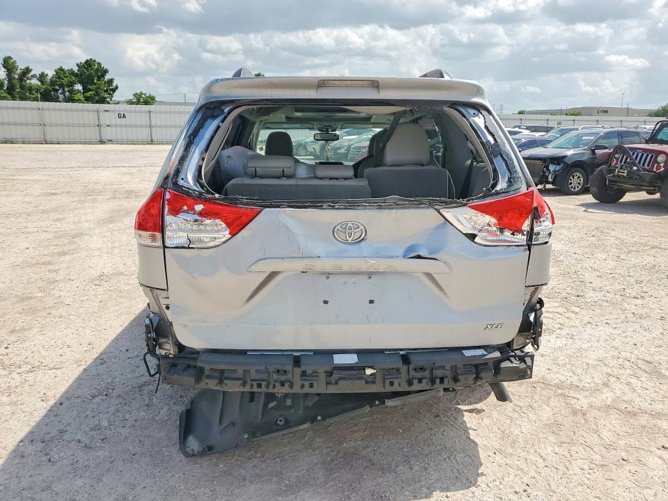 2013 Toyota Sienna VIN 5TDYK3DC9DS394118 COPART salvage auction — REAR END, Tx - Salvage Vehicle Title, sold $1,550 on 2026-07-17 (photo 6)