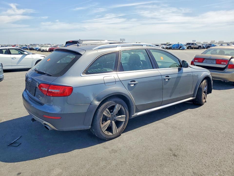 2013 Audi A4 allroad VIN WA1UFAFL5DA062821 COPART salvage auction — VANDALISM, CA - SALVAGE CERTIFICATE, sold $175 on 2026-07-15 (photo 3)