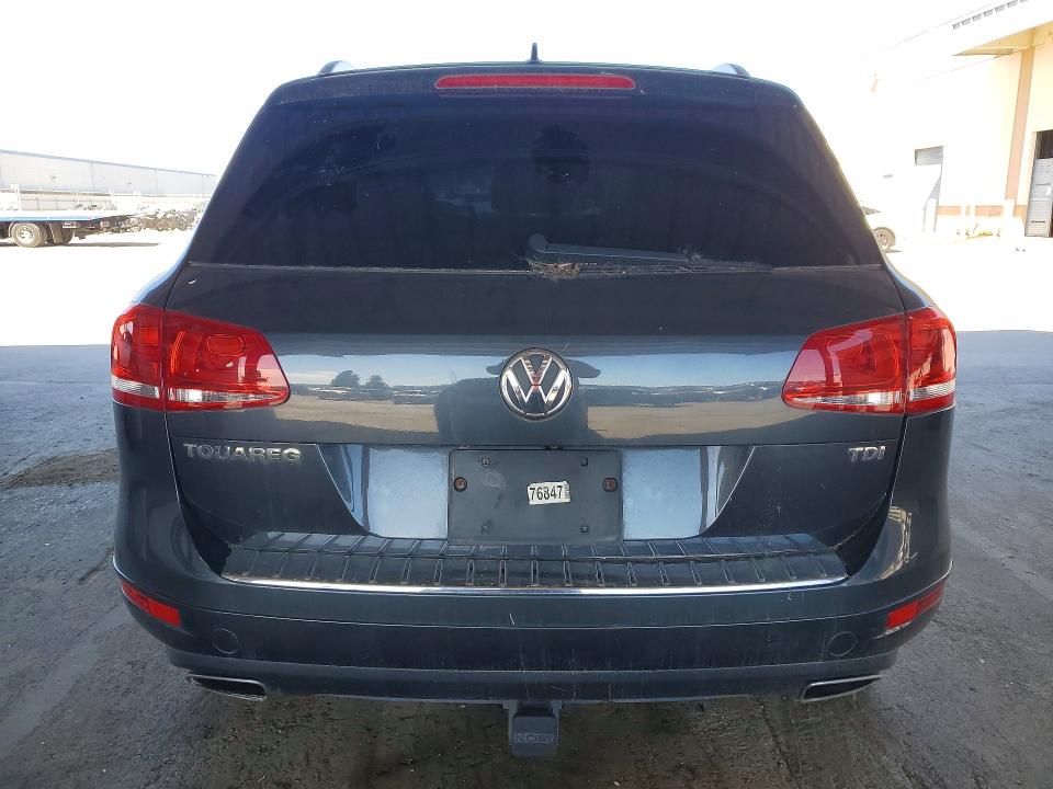 2012 Volkswagen Touareg VIN WVGEK9BP9CD007231 COPART salvage auction — MECHANICAL, Ca - Dis/Dlr/Exp Only Clean Title (P), sold $1,200 on 2026-07-28 (photo 6)