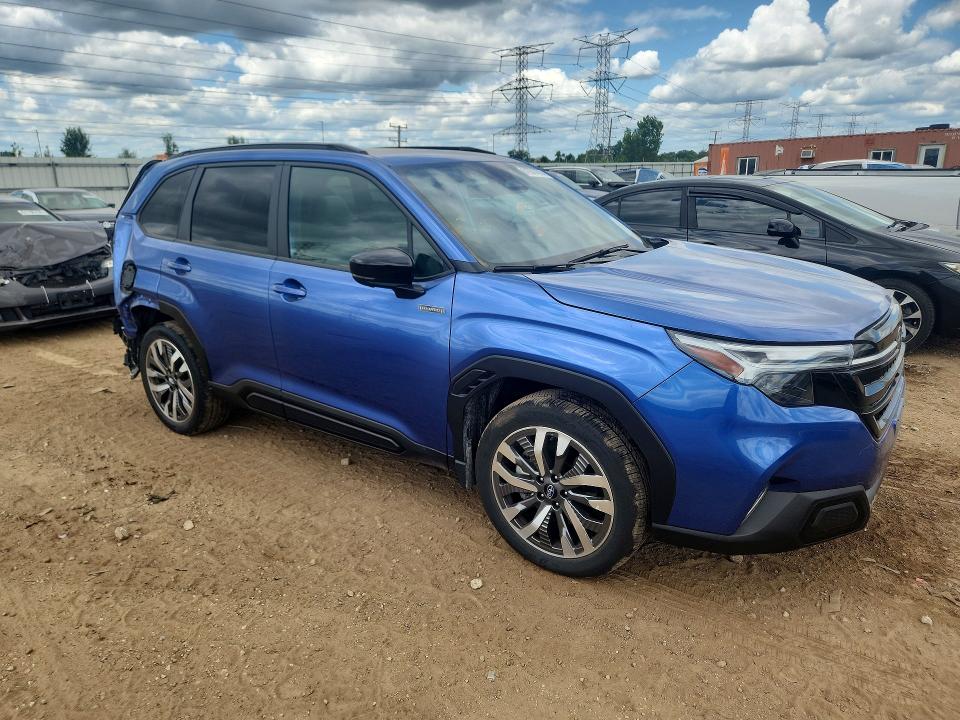 2025 Subaru Forester VIN JF2SLSTD9SH417746 COPART salvage auction — REAR END, Salvage Title, sold $14,000 on 2026-09-01 (photo 4)