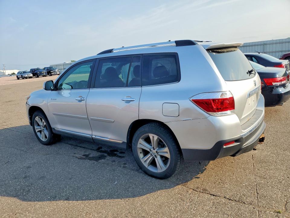 2011 Toyota Highlander VIN 5TDDK3EH7BS051197 COPART salvage auction — SIDE, Mn - Certificate Of Title, sold $3,700 on 2026-07-25 (photo 2)