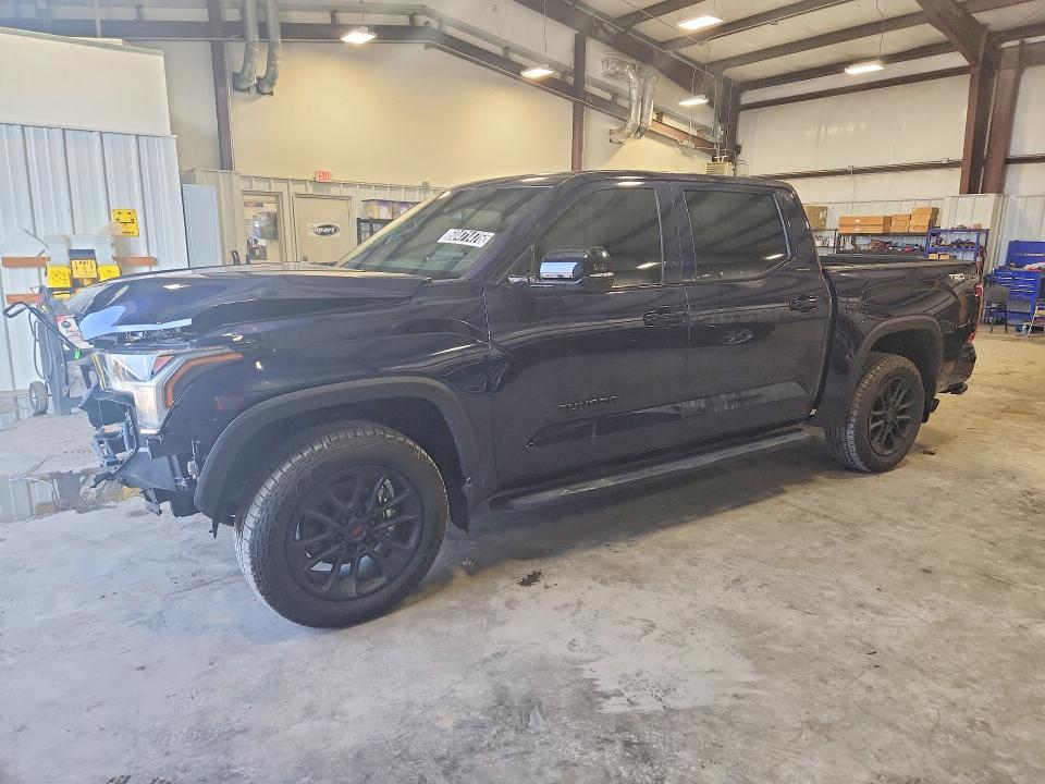 2026 Toyota Tundra VIN 5TFWA5DB2TX363492 COPART salvage auction — FRONT END, IN - CERTIFICATE OF TITLE, sold $30,000 on 2026-07-23 (photo 1)