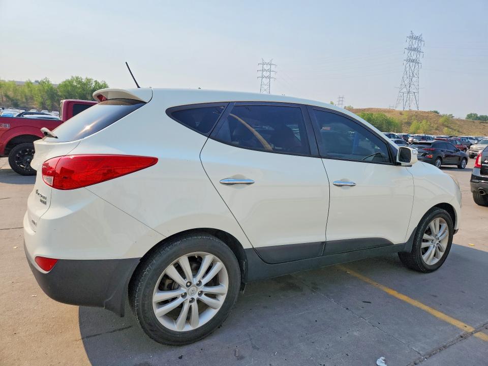 2011 Hyundai Tucson VIN KM8JUCAC0BU120178 COPART salvage auction — HAIL, CO - CERTIFICATE OF TITLE, sold $1,650 on 2026-07-29 (photo 3)