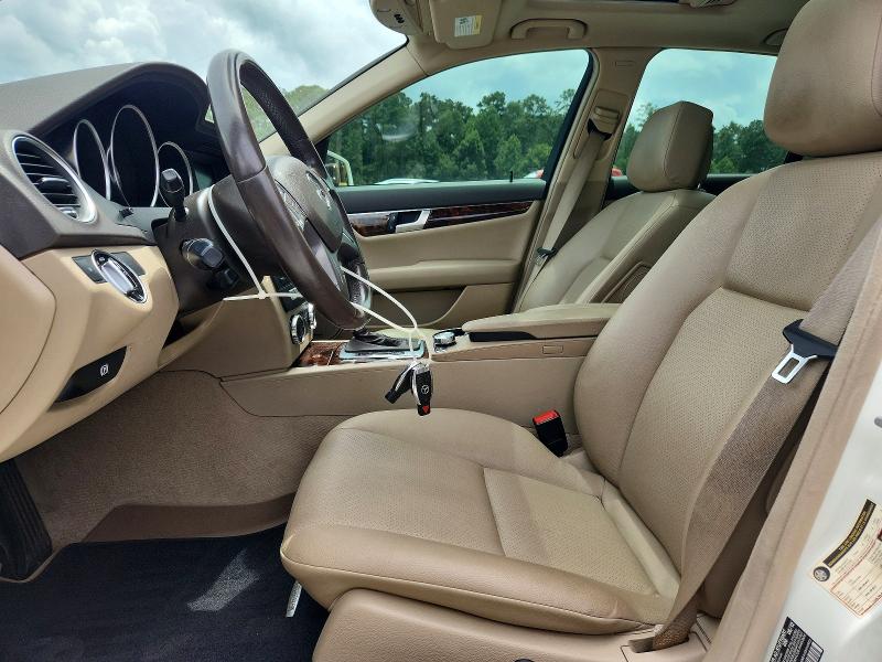 2012 Mercedes-benz C-klasse VIN WDDGF4HB5CR237910 COPART salvage auction — SIDE, Ga - Cert Of Title-Salvage, sold $1,200 on 2026-08-06 (photo 7)