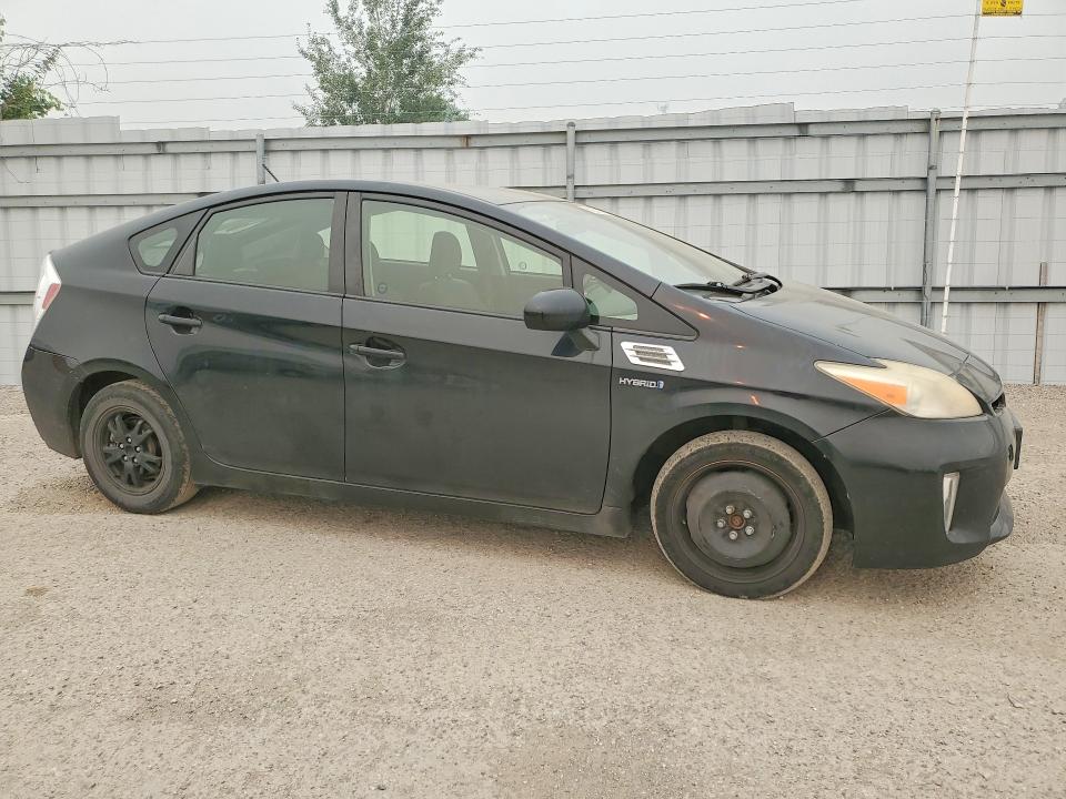 2012 Toyota Prius VIN JTDKN3DU4C5424491 COPART salvage auction — MINOR DENT/SCRATCHES, On - Permit No Brand - Unfit, sold $150 on 2026-07-30 (photo 4)