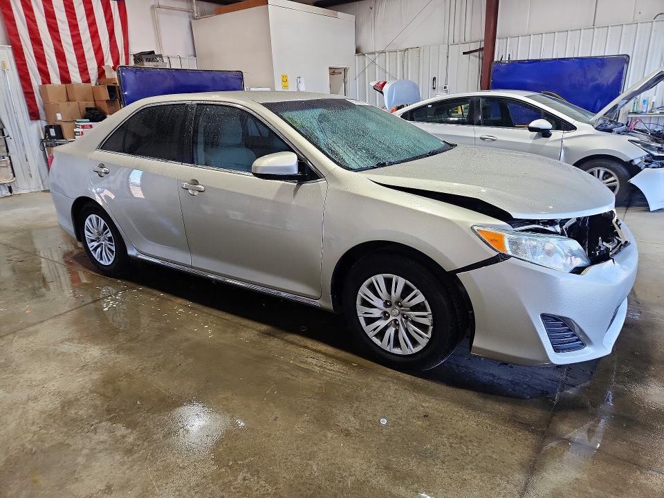 2014 Toyota Camry VIN 4T4BF1FKXER437737 COPART salvage auction — FRONT END, Id - Salvage Certificate Of Title, sold $2,499 on 2026-08-08 (photo 4)