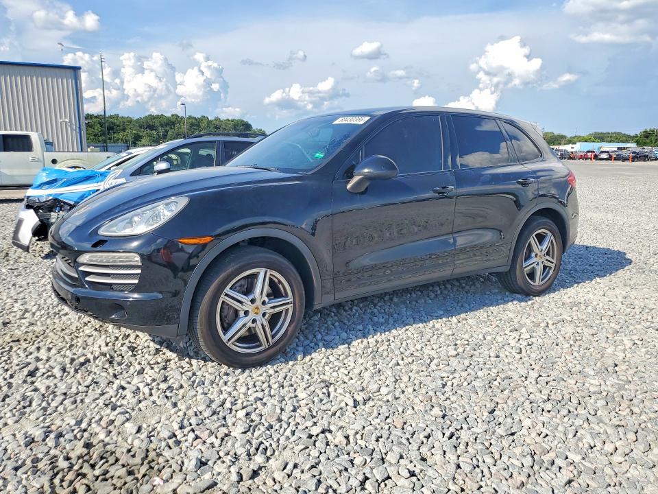 2014 Porsche Cayenne VIN WP1AA2A25ELA97424 COPART salvage auction — MINOR DENT/SCRATCHES, Salvage Title, sold $3,550 on 2026-07-24 (photo 1)