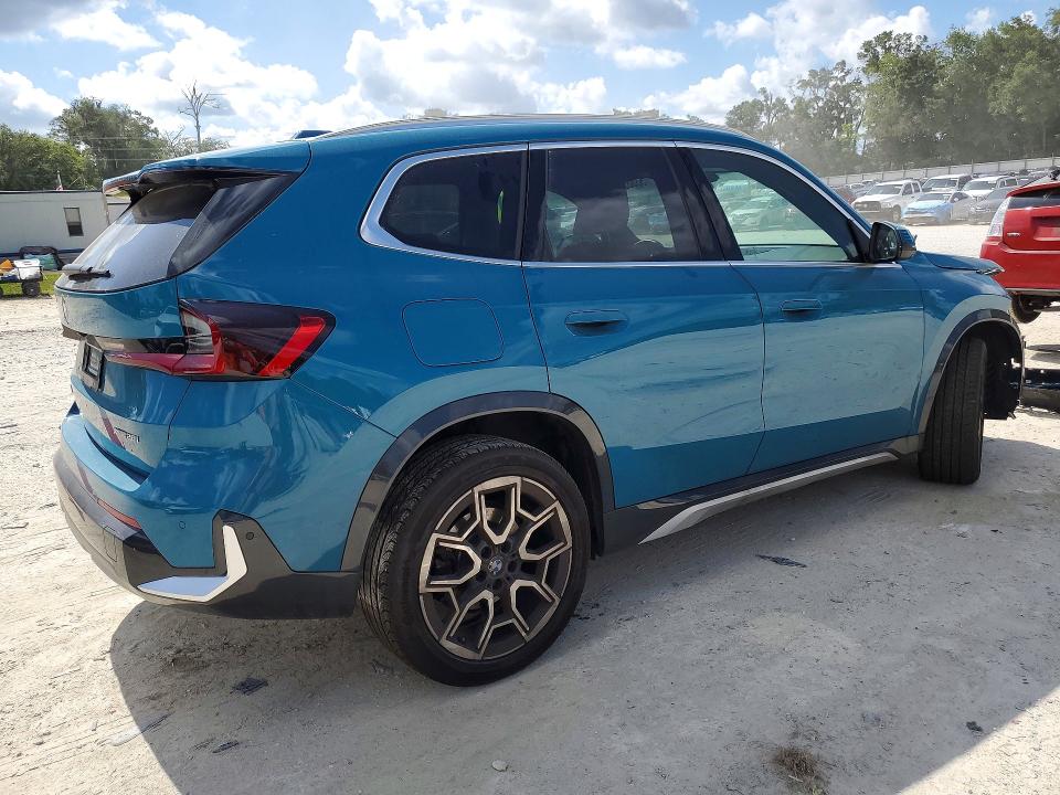 2025 BMW X1 VIN WBX73EF09S5172448 COPART salvage auction — FRONT END, Fl - Cert Of Title Slvg Rebuildable, sold $6,900 on 2026-07-21 (photo 3)