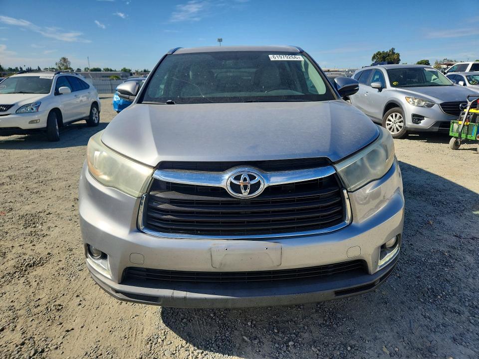2015 Toyota Highlander VIN 5TDDKRFH8FS153311 COPART salvage auction — REAR END, Ca - Salvage Certificate, sold $4,750 on 2026-07-30 (photo 5)