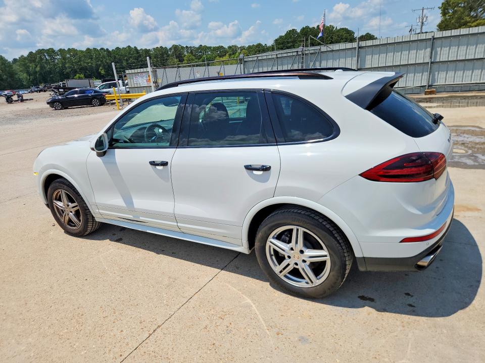 2018 Porsche Cayenne VIN WP1AA2A27JKA01793 COPART salvage auction — MINOR DENT/SCRATCHES, MS - CERTIFICATE OF TITLE, sold $9,000 on 2026-08-06 (photo 2)
