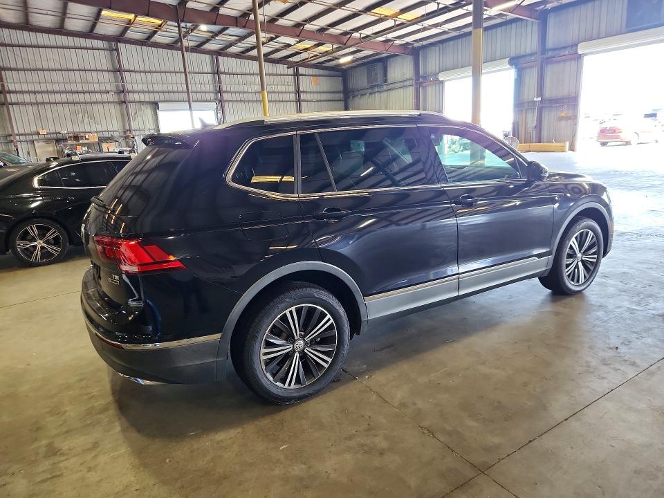 2018 Volkswagen Tiguan VIN 3VV2B7AX7JM067671 COPART salvage auction — MECHANICAL, Fl - Certificate Of Title, sold $2,300 on 2026-07-20 (photo 3)