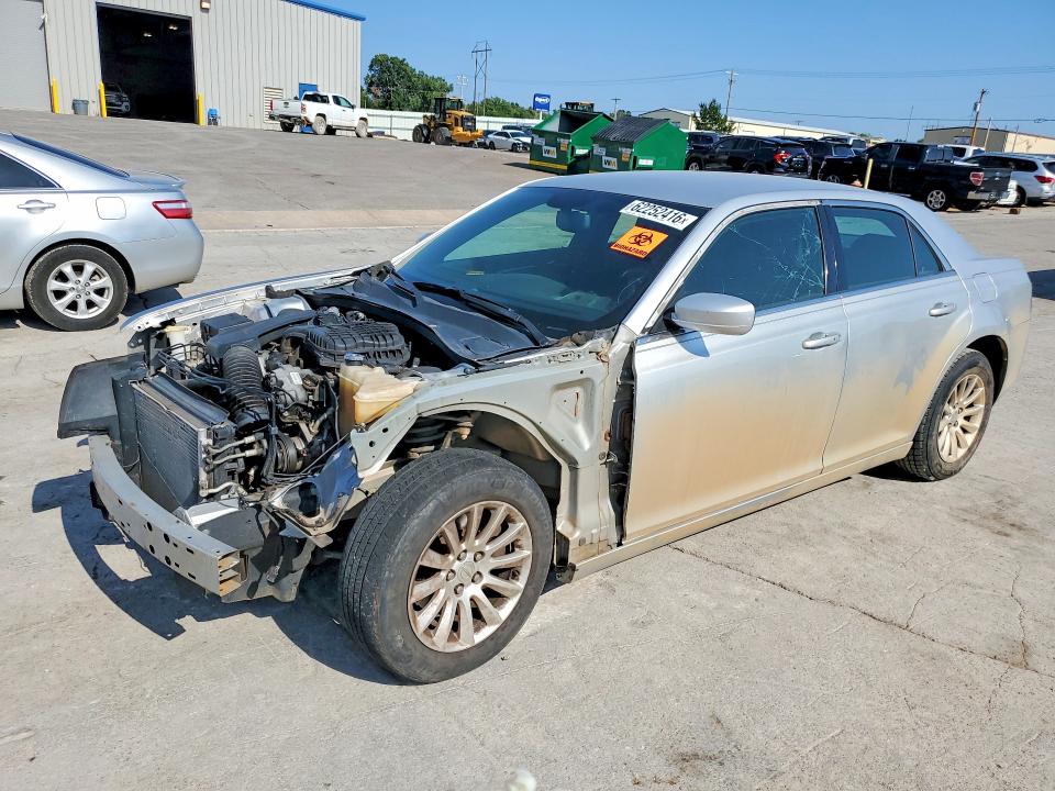 2012 Chrysler 300 VIN 2C3CCAAG6CH116717 COPART salvage auction — FRONT END, Ok - Dealer Only Clean Title, sold $0 on 2026-09-18 (photo 1)
