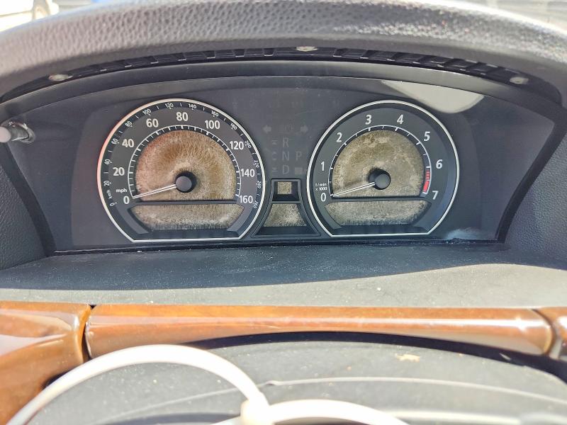 2006 BMW 7 series VIN WBAHN83556DT60972 COPART salvage auction — WATER/FLOOD, Fl - Certificate Of Title, sold $425 on 2026-08-04 (photo 9)