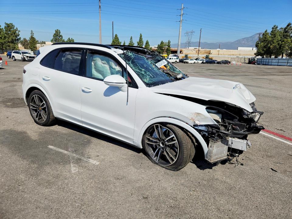 2019 Porsche Cayenne VIN WP1AF2AY7KDA80507 COPART salvage auction — FRONT END, Ca - Salvage Certificate, sold $7,700 on 2026-08-19 (photo 4)