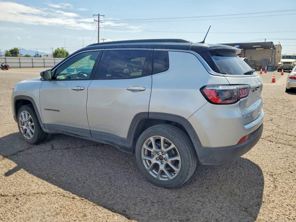 2025 Jeep Compass VIN 3C4NJDCN7ST507517 COPART salvage auction — MECHANICAL, Fl - Certificate Of Title, sold $10,400 on 2026-07-29 (photo 2)