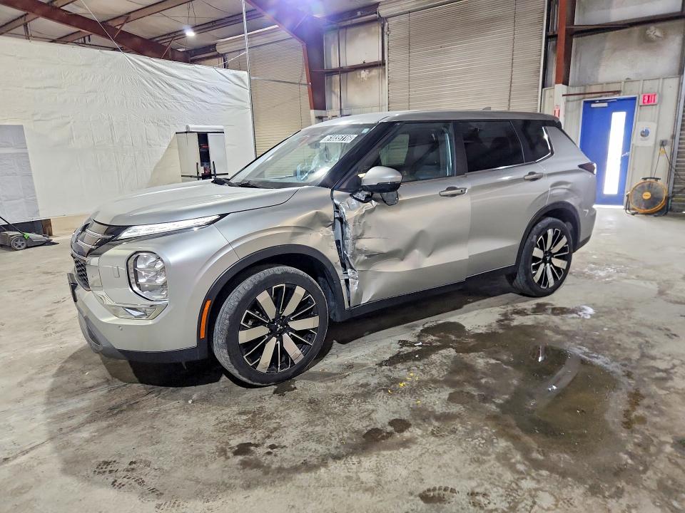 2025 Mitsubishi Outlander VIN JA4J4VA86SZ037167 COPART salvage auction — SIDE, Ma - Certificate Of Title, sold $15,000 on 2026-07-20 (photo 1)