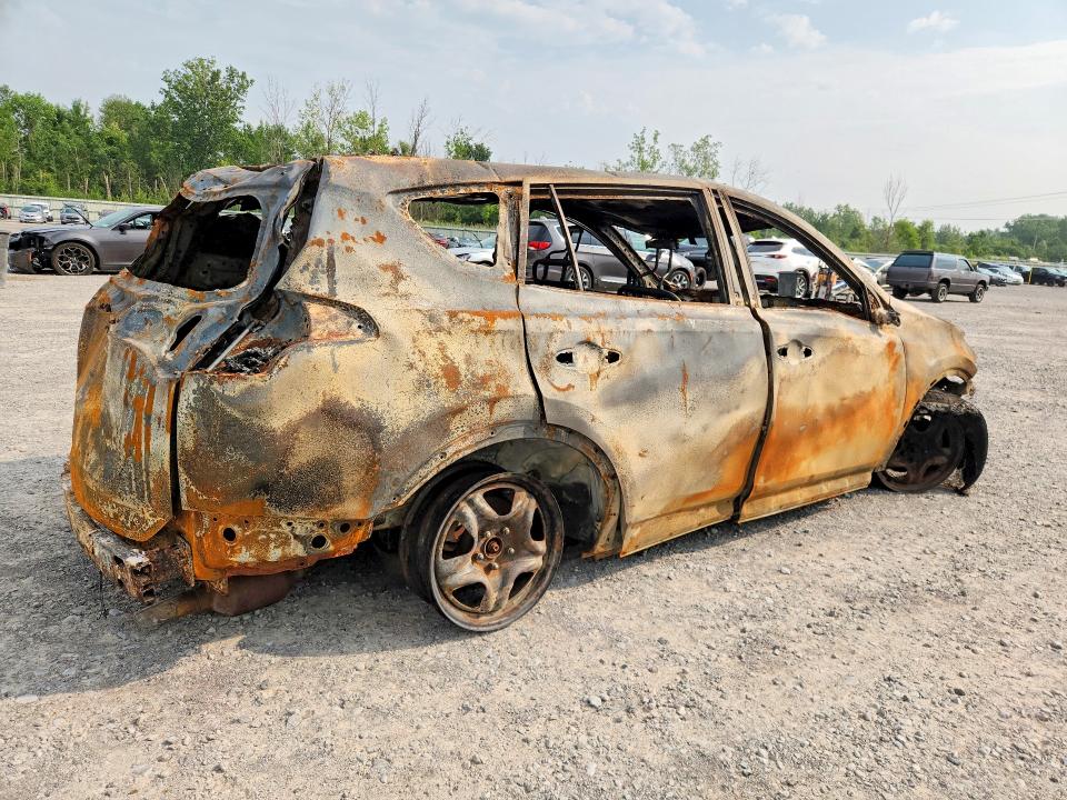2016 Toyota Rav4 VIN JTMBFREV1GJ077450 COPART salvage auction — BURN, Ny - Mv-907A Salvage Certificate, sold $250 on 2026-07-27 (photo 3)