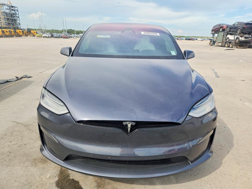 2022 Tesla Model x VIN 7SAXCBE54NF330371 COPART salvage auction — WATER/FLOOD, La - Cert Of Title-Salvage Flood, sold $18,200 on 2026-08-19 (photo 5)