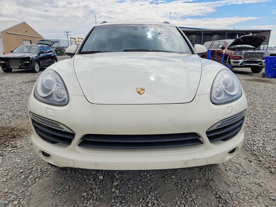 2012 Porsche Cayenne VIN WP1AB2A26CLA40708 COPART salvage auction — UNDERCARRIAGE, Co - Public - Salvage Title, sold $1,100 on 2026-07-30 (photo 5)