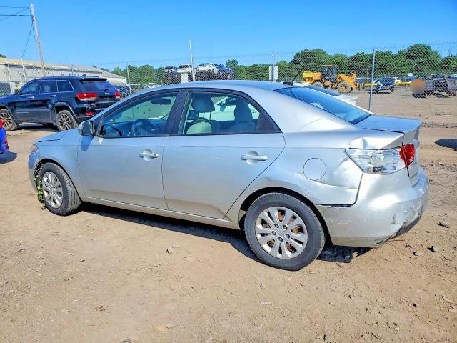 2012 Kia Forte VIN KNAFU4A26C5487182 COPART salvage auction — FRONT END, Pa - Certificate Of Salvage, sold $600 on 2026-07-29 (photo 2)