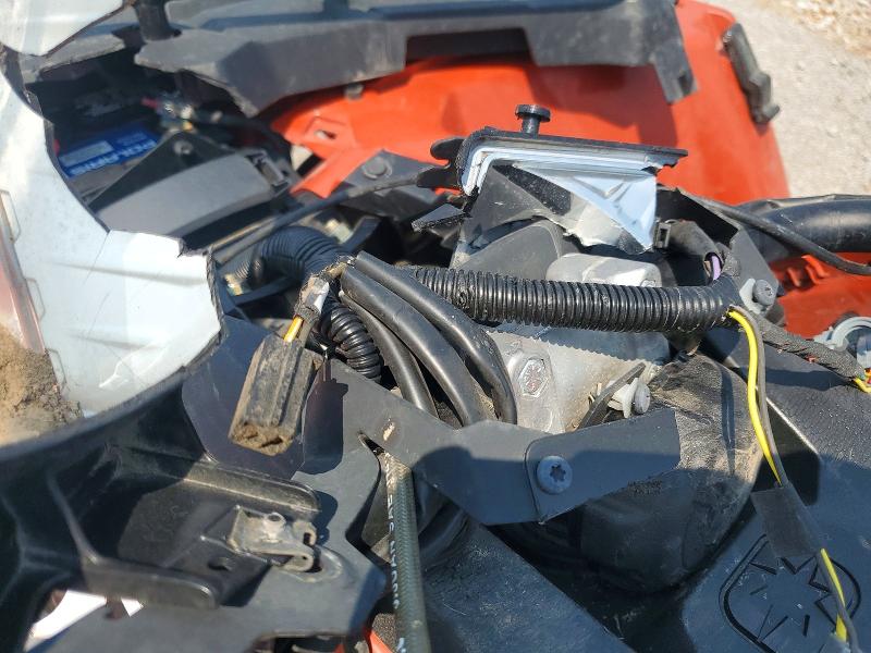 2025 Polaris VIN 4XASEG505SA593600 COPART salvage auction — FRONT END, Mo - Salvage Certificate Of Title, sold $975 on 2026-08-27 (photo 8)