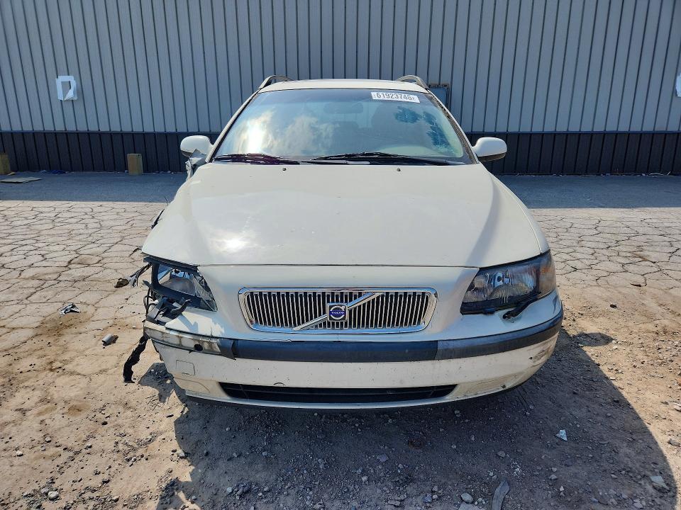 2002 Volvo V70 VIN YV1SW58D722216795 COPART salvage auction — SIDE, PA - CERTIFICATE OF SALVAGE, sold $400 on 2026-08-03 (photo 5)