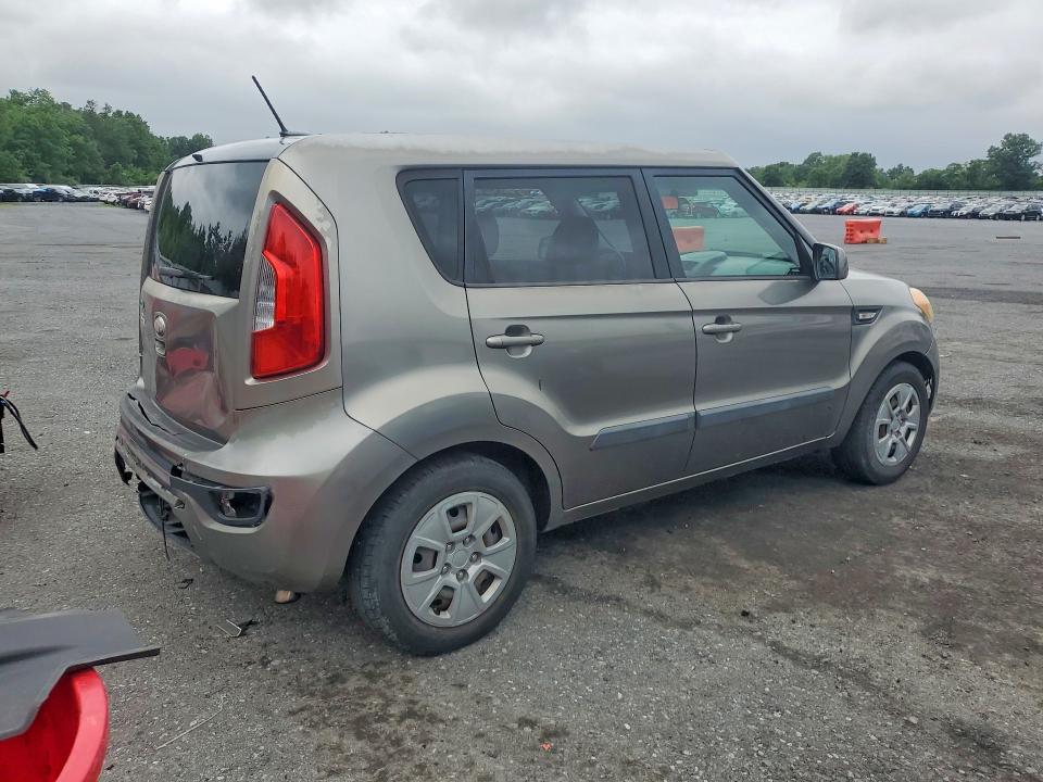 2013 Kia Soul VIN KNDJT2A59D7515982 COPART salvage auction — REAR END, PA - CERTIFICATE OF SALVAGE, sold $200 on 2026-07-28 (photo 3)