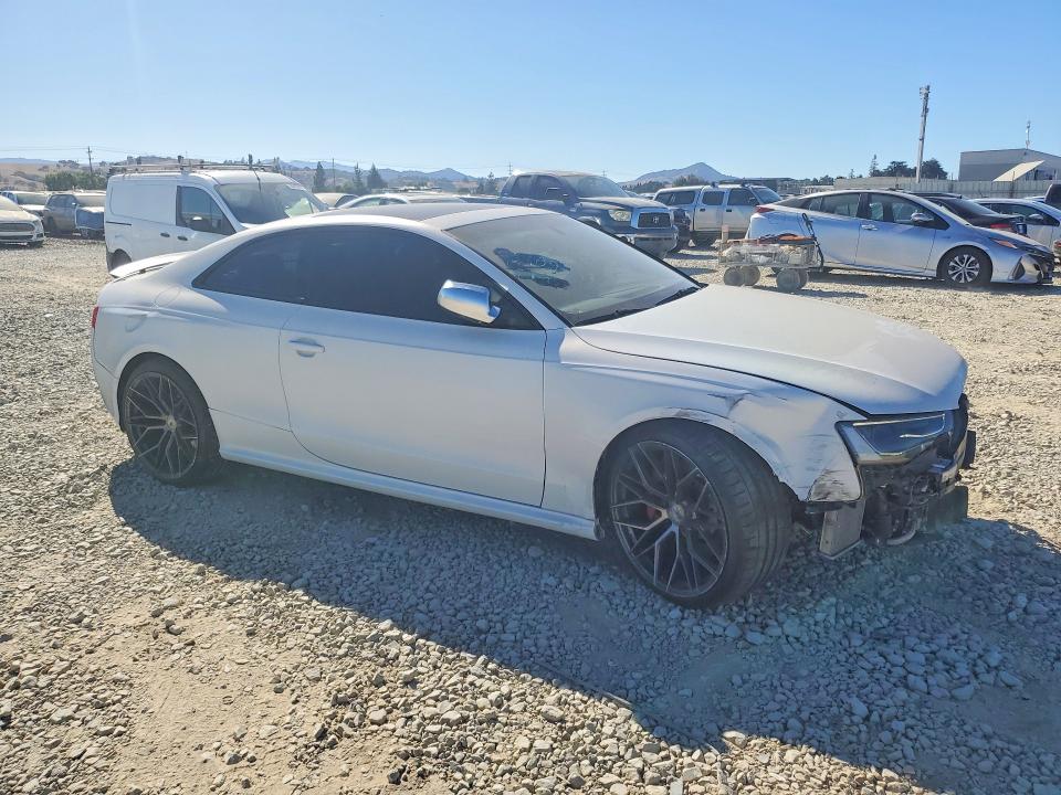 2015 Audi Rs5 VIN WUAC6AFR2FA901187 COPART salvage auction — FRONT END, Ca - Salvage Certificate, sold $5,100 on 2026-08-13 (photo 4)