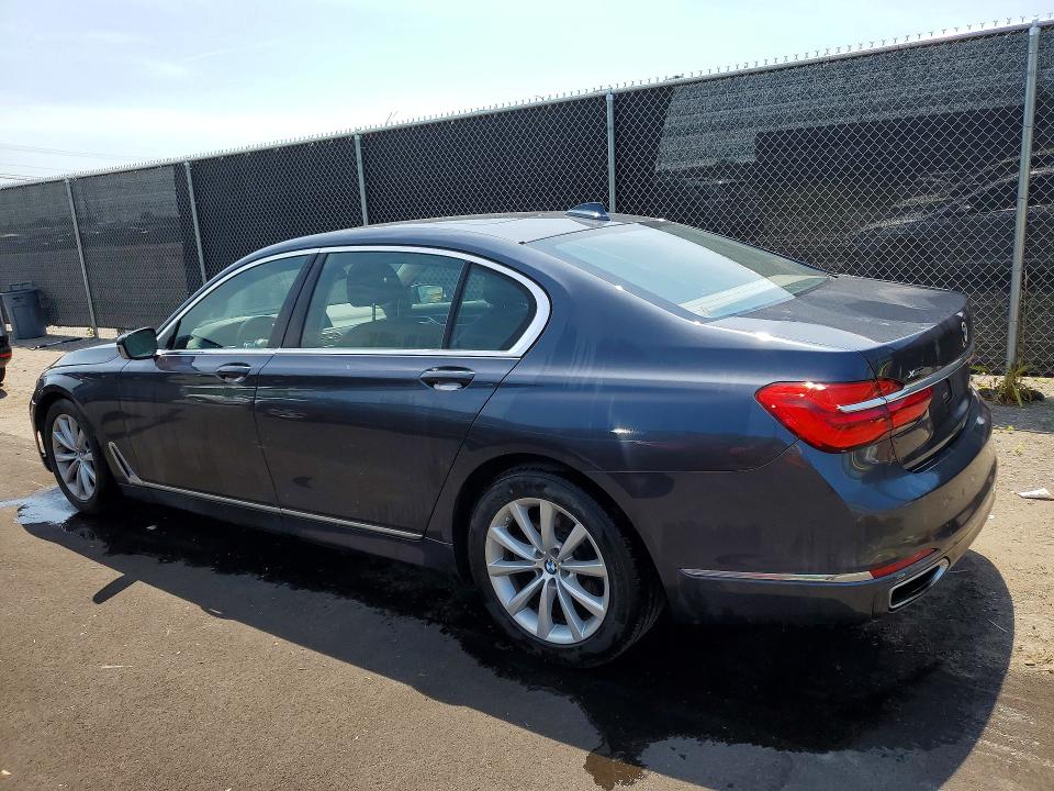 2018 BMW 7er VIN WBA7E4C54JGV23896 COPART salvage auction — MINOR DENT/SCRATCHES, Mi - Certificate Of Title, sold $3,900 on 2026-07-31 (photo 2)