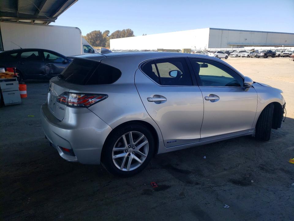 2015 Lexus Ct 200 VIN JTHKD5BH3F2213744 COPART salvage auction — FRONT END, Ca - Salvage Certificate, sold $1,650 on 2026-07-28 (photo 3)