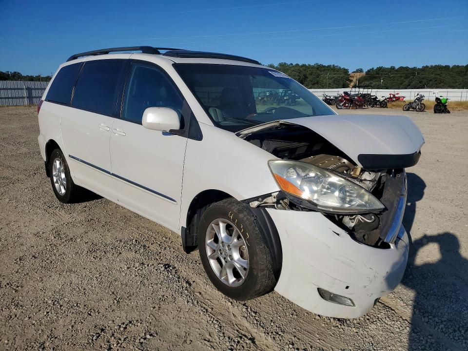 2006 Toyota Sienna VIN 5TDBA22C76S073199 COPART salvage auction — FRONT END, CA - SALVAGE CERTIFICATE, sold $450 on 2026-07-24 (photo 4)