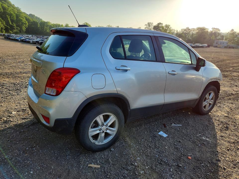 2018 Chevrolet Trax VIN KL7CJNSB6JB622126 COPART salvage auction — FRONT END, Ny - Mv-907A Salvage Certificate, sold $500 on 2026-07-23 (photo 3)